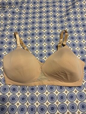 Hanes wireless 2XL bra